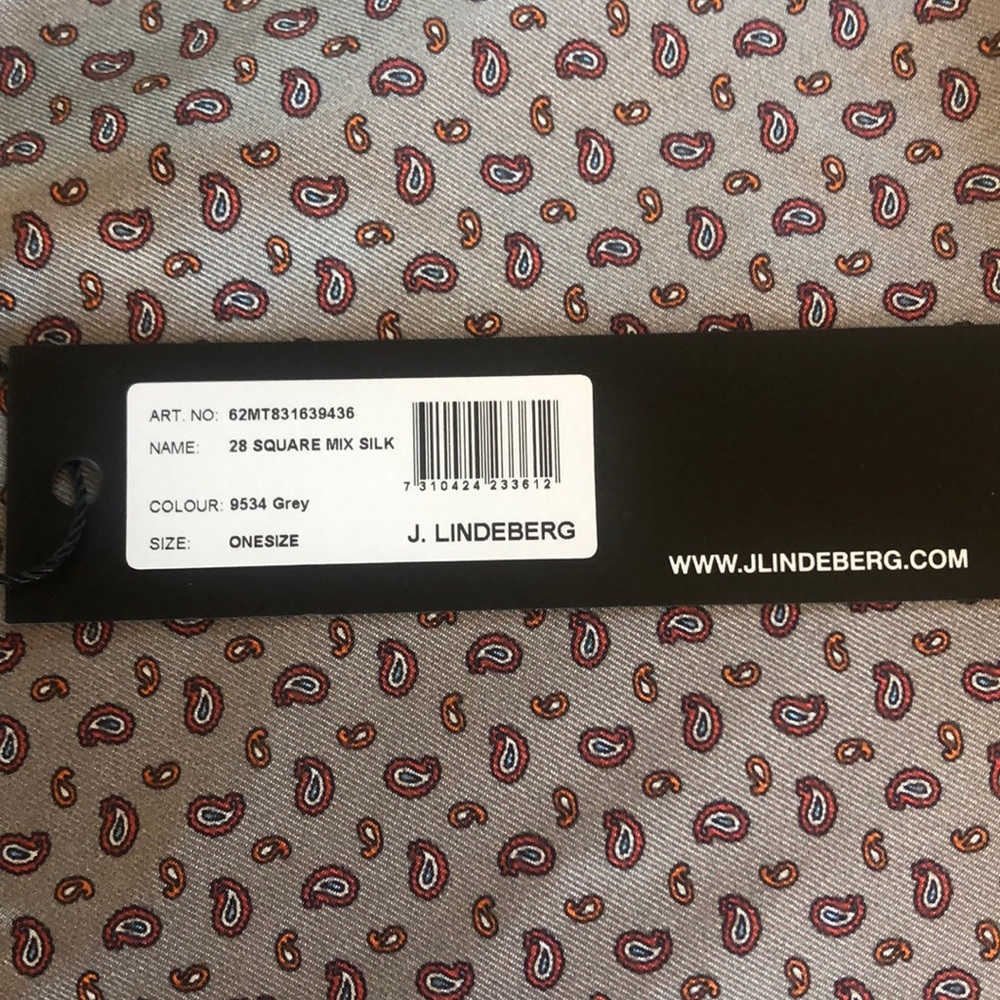 J. Lindeberg Silk Pocket Square, NWT! - Picture 2 of 5